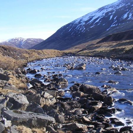 Glas Doire Lodge, Glen Roy Nature Reserve Roybridge Exteriér fotografie